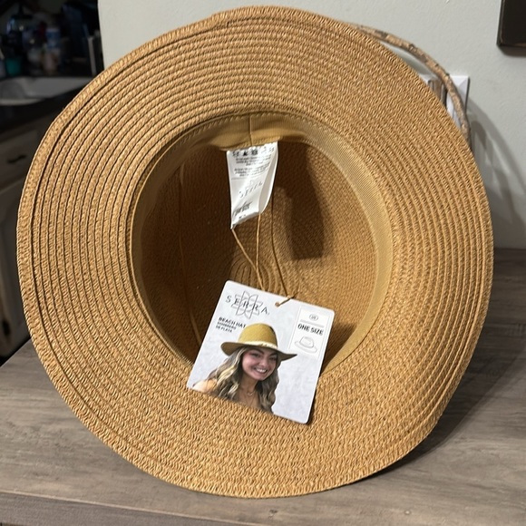 NWT Serra Tan and Cream Straw BEACH Hat with DECORATIVE Trim - Picture 7 of 8